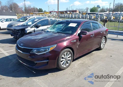 2017 Kia Optima Lx z USA, uszkodzony, nr VIN 5XXGT4L32HG128074